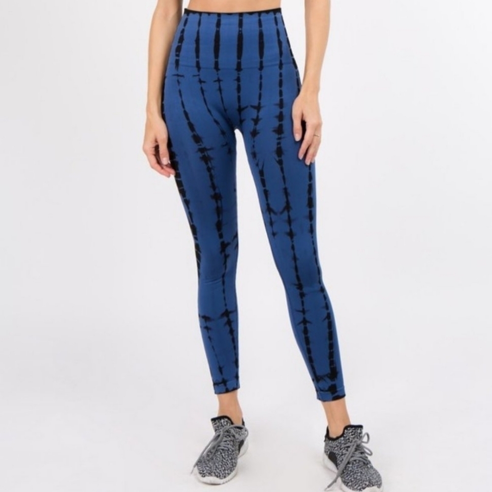 YELETE Women's Tie Dye Drip Seamless Leggings, NWOT